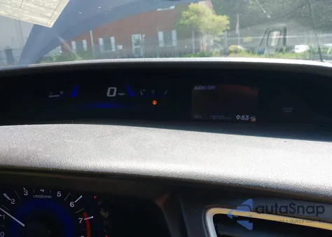 2014 Honda Civic Lx z USA, uszkodzony, nr VIN 19XFB2F59EE235871